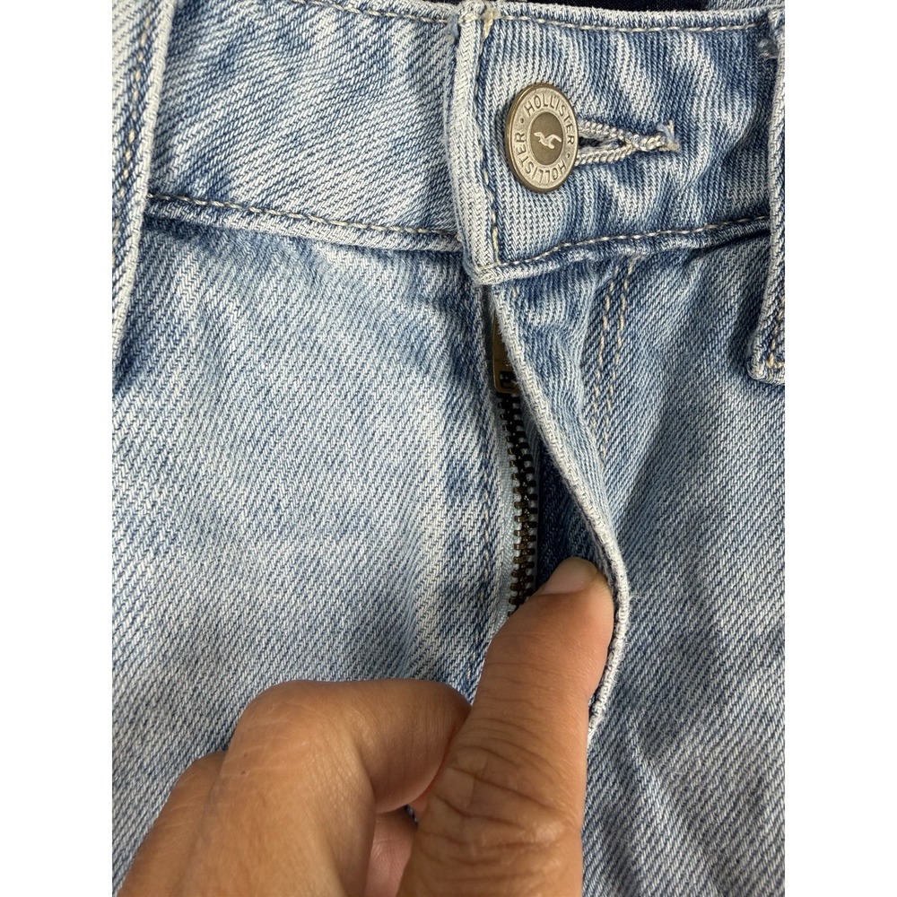 Hollister California Blue High Rise Barrel Jeans Light Wash Denim Size 23 / 00S - Picture 3 of 6